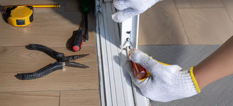 Sliding Glass Door Repair in Lakeland