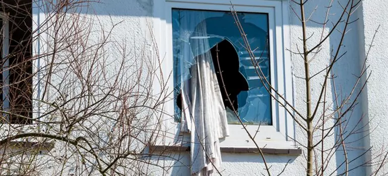Storm Window Installation Contractors in Lakeland, FL